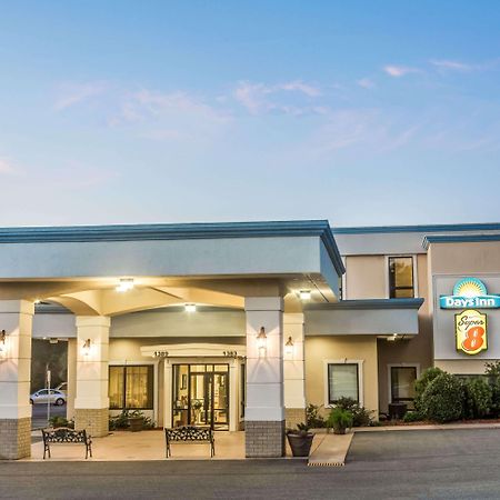 Super 8 By Wyndham Valdosta Mall Eksteriør billede